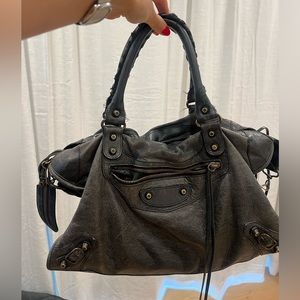Balenciaga Black leather city tote in medium